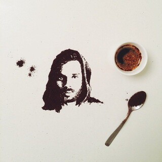 Когда пролитый кофе превращается в искусство...